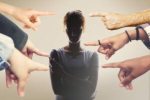Pongamos fin a la discriminación y lograremos un mundo más justo
