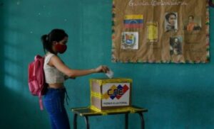 Pronostican regreso de la oposición venezolana a la ruta electoral en 2021