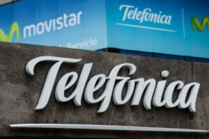 Doble corte de fibra óptica afecta servicios de Movistar en occidente del país