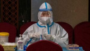 4 hallazgos y 3 incógnitas que deja el informe de la OMS tras la investigación en China
