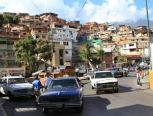 ABC: La otra cara de Caracas sometida a los tiroteos de bandas criminales que el gobierno no controla