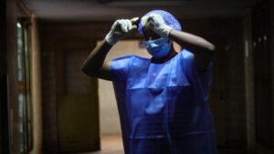 Alarmante: En solo dos días fallecieron 9 trabajadores de la salud por coronavirus en Venezuela