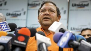 Andrés Velásquez: “Trueque que propone Maduro de vacunas por cuentas congeladas es lo más vil que he podido ver” - AlbertoNews