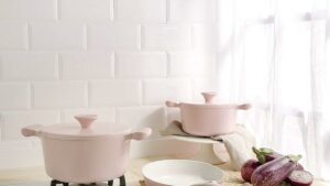 Antiadherentes, libres de PFOA... ¡y de colores! Tres motivos para elegir a Ikohs para renovar tu batería de cocina