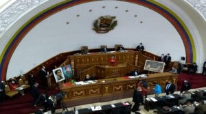 Asamblea chavista crea la 'comisión especial para promover la erradicación del machismo en el país' - AlbertoNews