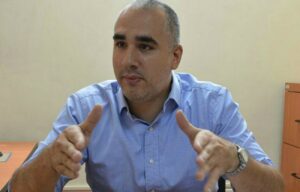 Asdrúbal Oliveros: caída del PIB venezolano estuvo alrededor del 30% en 2020 - AlbertoNews