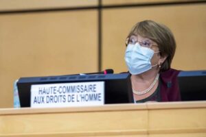 Bachelet pide a Maduro investigar ejecuciones extrajudicionales y cesar asedio a ONG