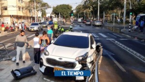 Barranquilla: Accidente de tránsito en estación de Transmetro - Barranquilla - Colombia