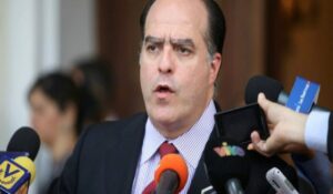 Borges solicita a los gobiernos de Mali y Emiratos Árabes investigar presunta red de tráfico de oro en Venezuela