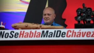 Cabello refutó a Duque acusándolo de ser el culpable de los desplazados