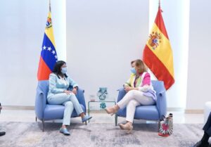Canciller Gallach se reunió con Delcy Rodríguez