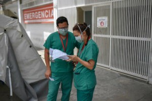 Chavismo admitió ocho nuevas muertes por el "monstruo invisible" del Covid-19