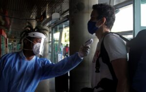 Colombia contabiliza 106 muertos por covid-19, la cifra más baja en 8 meses - AlbertoNews