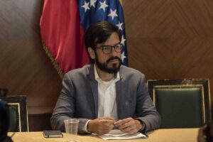 Comisionado Pizarro: Venezuela recibió 85 toneladas de ayuda humanitaria, para la protección de personal de salud y a la atención de pacientes con covid-19 - AlbertoNews
