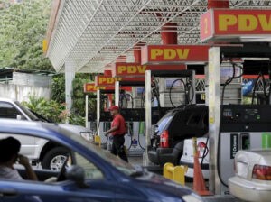 Denuncian que estaciones de servicio de la zona norte de Anzoátegui están secas - AlbertoNews