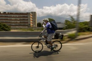 Descifrado: El delivery es opcional y su regularización afectaría a «5 o 6 compañías» en Venezuela, advierte industriólogo