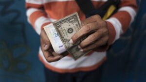 Descifrado: La nueva opción para recibir vuelto en dólares en Beco