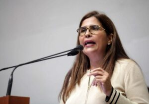 Diputada María Gabriela Hernández: "Médicos en Monagas aún no cuentan con programa de vacunación" - AlbertoNews