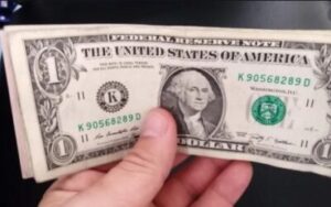 Dólar paralelo pasó la barrera de los 2 millones de bolívares