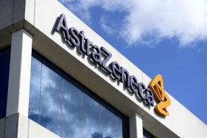 EMA descarta de forma preliminar problemas con lote AstraZeneca en Austria - AlbertoNews
