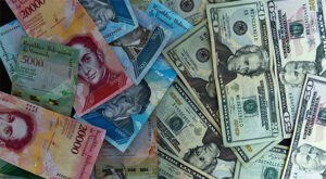 Ecoanalítica: ¿Cuántos dólares se compran con el billete de mayor denominación en Latinoamérica?