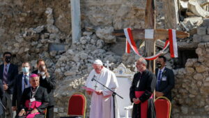El Papa Francisco concluye su histórica visita a Irak con una misa multitudinaria en Erbil - AlbertoNews