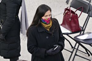 El Senado de EE.UU. confirma a Deb Haaland, como nueva secretaria del Interior del Gobierno de Joe Biden - AlbertoNews