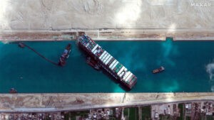 El comercio mundial podría perder 230.000 millones de dólares tras el atasco en el canal de Suez - AlbertoNews