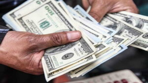 El dólar paralelo sigue en alza y se cotiza en promedio en Bs.2.071.566,14 este miércoles Santo