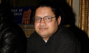 El escritor venezolano Juan Carlos Chirinos, recopila 11 cuentos en 'La sonrisa de los hipopótamos' - AlbertoNews