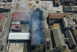 El incendio en la Iglesia de Santiago Apóstol de México, deja incalculables daños (Fotos) - AlbertoNews