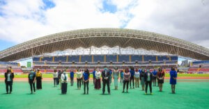 El presidente de Costa Rica firma Ley contra el acoso sexual en el deporte (Fotos) - AlbertoNews