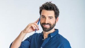 Emiten orden de captura contra actor del comercial de Trivago y enfrenta cargos de hasta 24 años de cárcel - AlbertoNews
