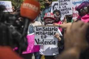 Estas son las 5 acciones para el rescate de la economía venezolana que propone la Academia Nacional de Ciencias Económicas