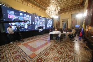 'Este 19 de marzo arranca la consulta nacional de la Ley Orgánica de las Comunas', informó Maduro - AlbertoNews