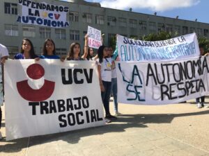 Estudiantes venezolanos planean marcha para pedir mejores condiciones de vida