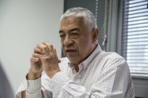 Fermin ve con "entusiasmo" la disposición de muchos dirigentes de participar en unas elecciones regionales - AlbertoNews