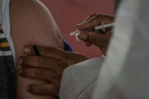 Guatemala supera el millón de pruebas y reporta 6.663 muertos por la covid-19 #19Mar - AlbertoNews