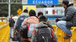 Historias de dolor y valentía en ciclopaseo en honor a migrantes en Ecuador - AlbertoNews