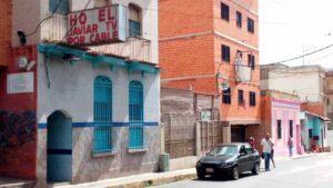 Hoteles sanitarios están en la espera de pacientes – Diario Avance
