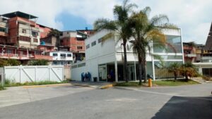 Inicia vacunación de la Sputnik V a personal de salud del ASIC Francisco de Miranda