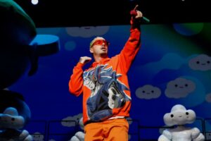J Balvin se convierte en el artista latino con más números 1 en Billboard (+Video) - AlbertoNews