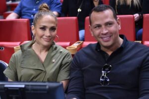 Jennifer Lopez y Alex Rodriguez estarían luchando para permanecer juntos - AlbertoNews