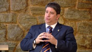 José Gregorio Correa acusa al gobierno de Colombia de “maltratar” a los venezolanos: ¿cómo es posible que persistan en desatender a los venezolanos? - AlbertoNews