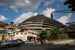 La CIDH insta a la dictadura criminal de Nicolás Maduro dejar de juzgar civiles en jurisdicción penal militar - AlbertoNews