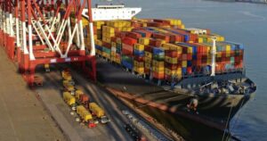 La OMC prevé que el comercio mundial se frene en 2022 - AlbertoNews