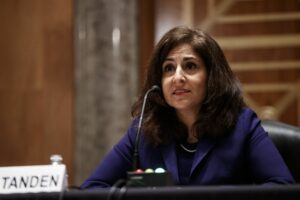 La candidata de Biden para la Oficina del Presupuesto se retira por la oposición en el Senado - AlbertoNews