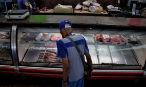 "La gente no tiene como comprar”: Se necesitan 10 dólares para comer proteína durante una semana - AlbertoNews