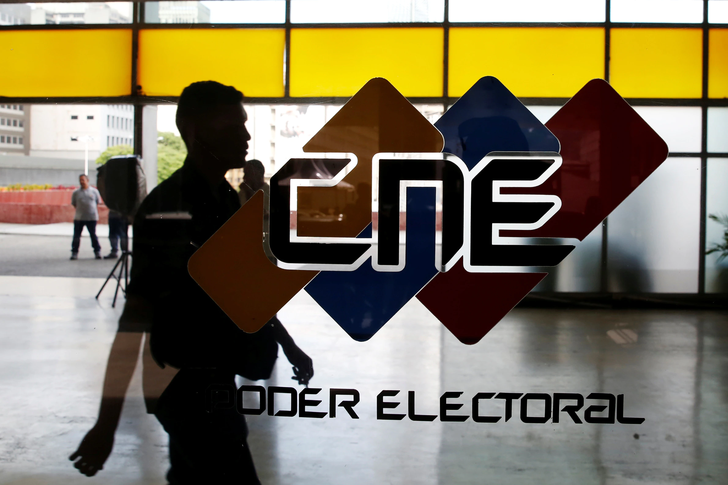 La sociedad civil venezolana avanza en su hoja de ruta electoral | Voice of America