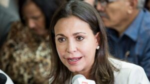 “Lo que Venezuela quiere es reventar la jaula”: María Corina Machado llama a la población a “la ruta dura” contra Maduro